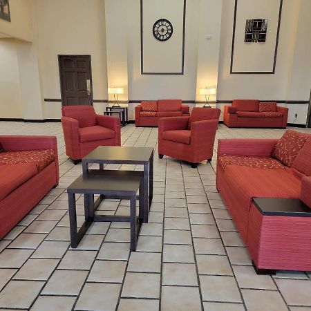 Rest Inn - Extended Stay, I-40 Airport, Wedding & Event Center Amarillo Exterior foto